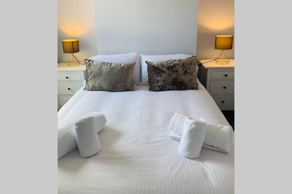 Victoria House, Beautiful Swanage Stay! Ulwell Bagian luar foto
